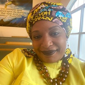 Meet your Posher, Karlynn